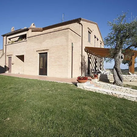 팜스테이 Agriturismo Fattoria Marchetti *